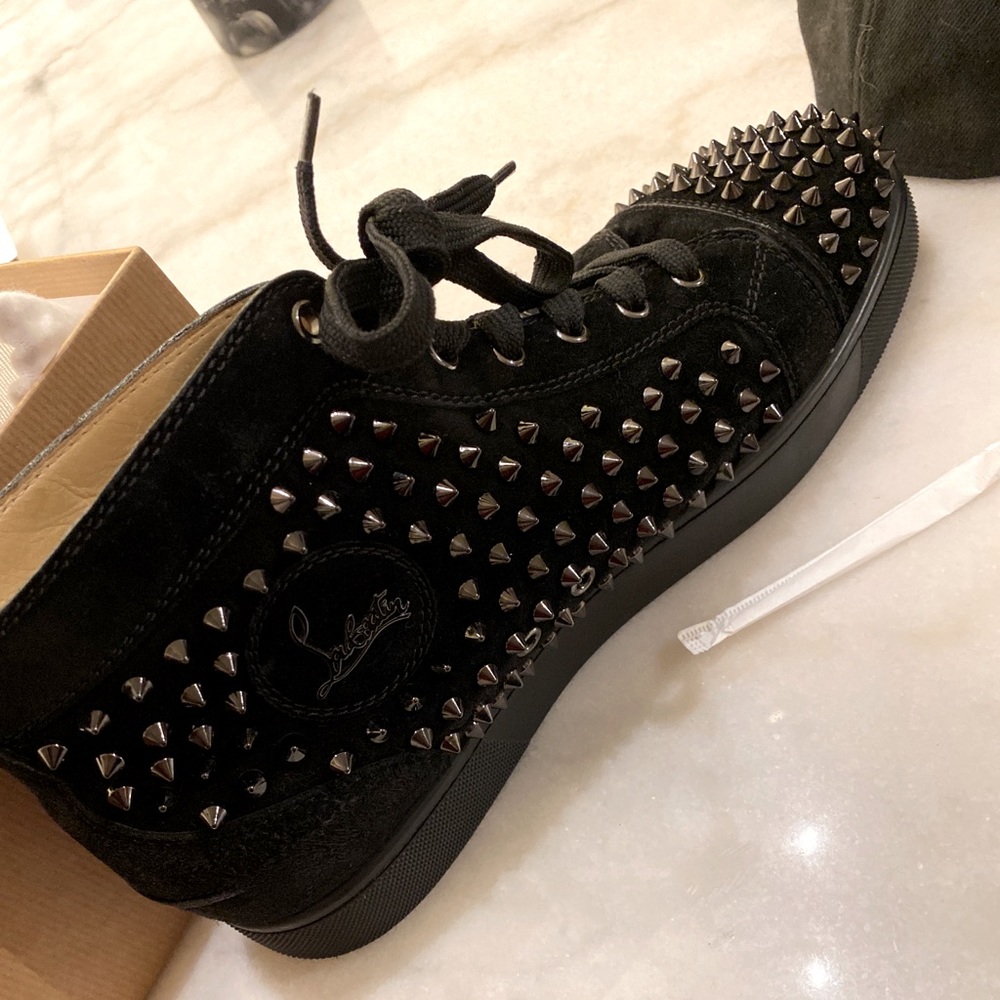 Christian louboutin red bottoms u.s 10.5